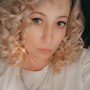 Meet your Posher, Heidi